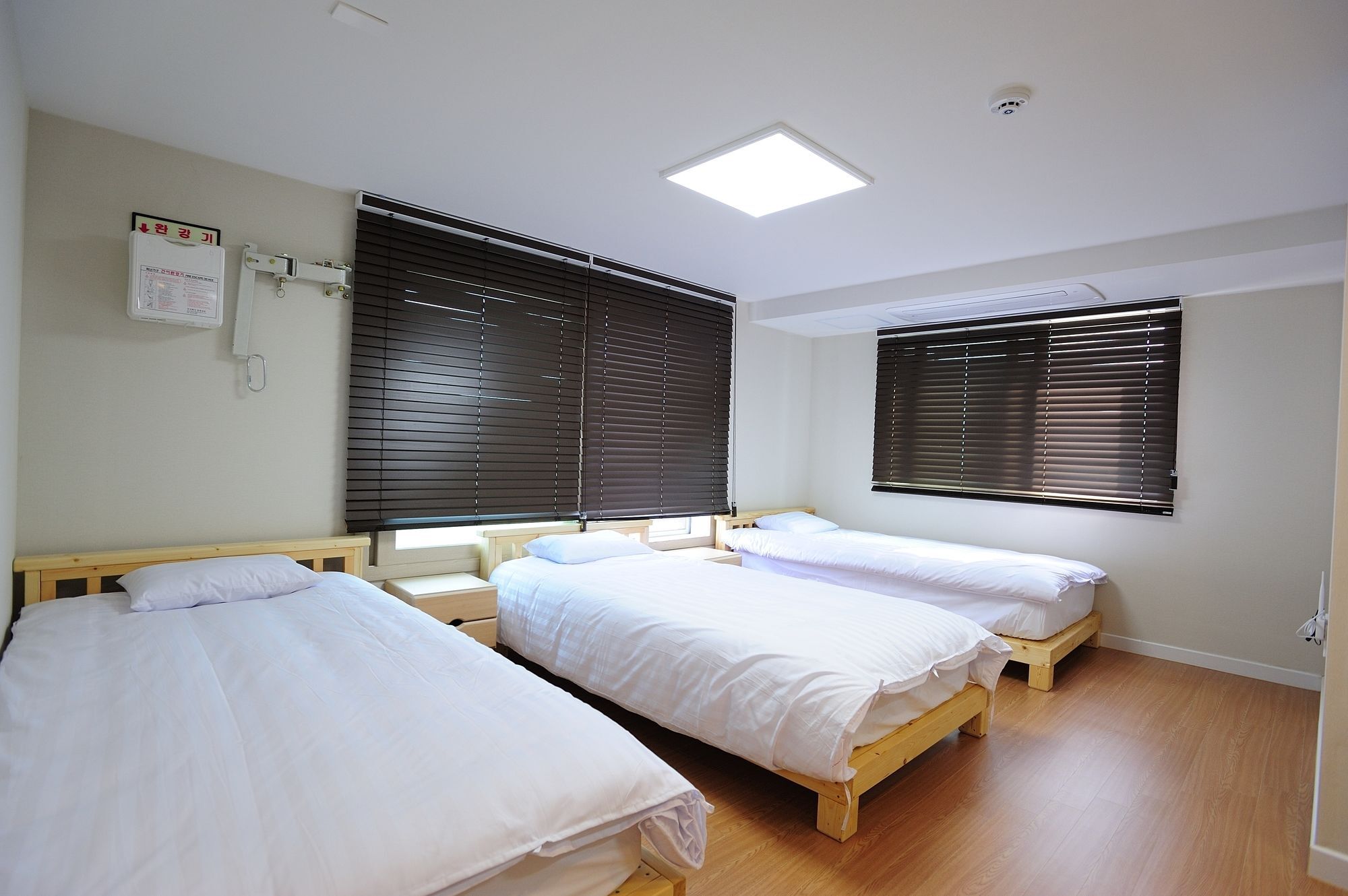Hannah Guesthouse Jeju by Eksteriør bilde