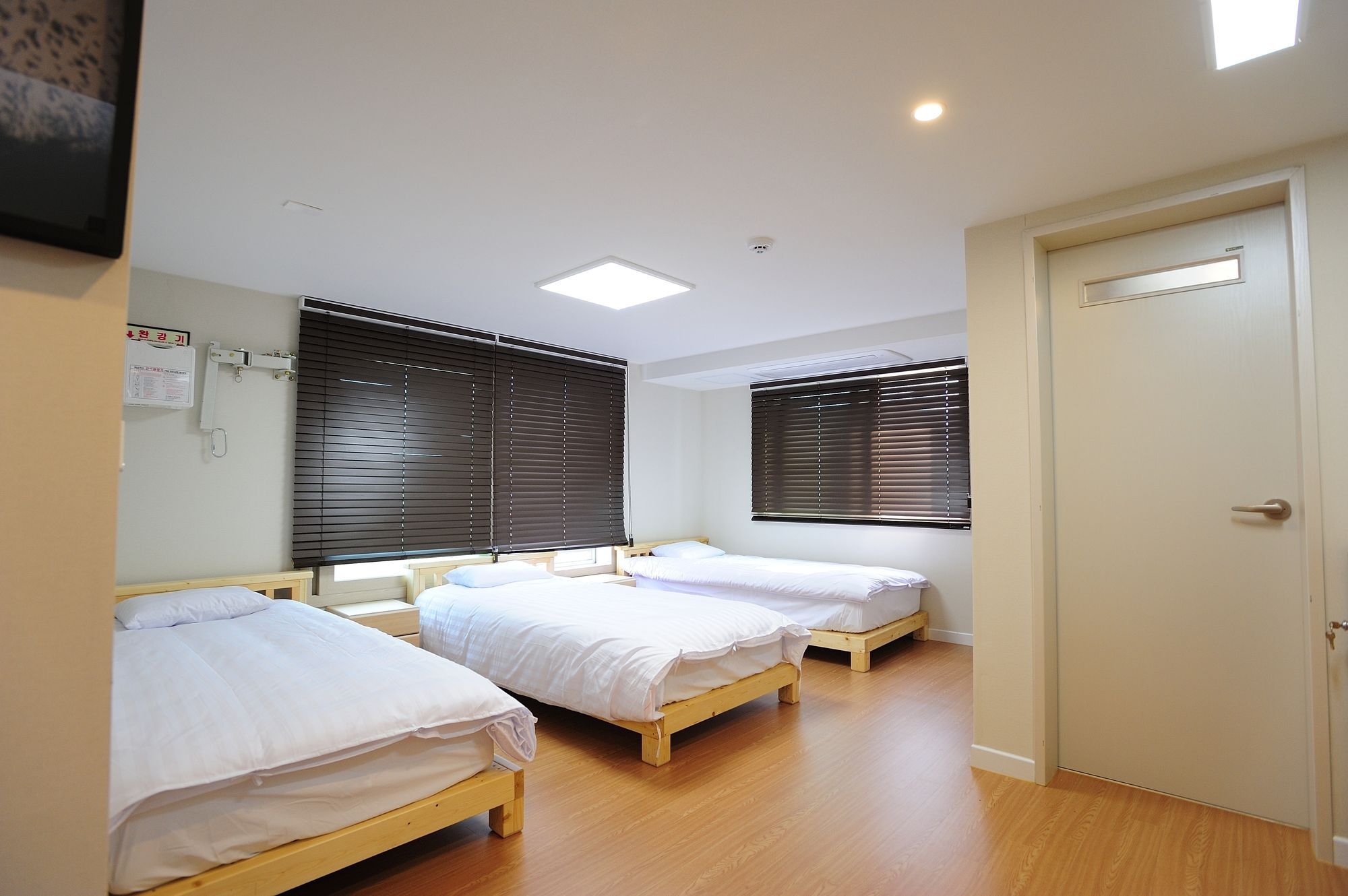 Hannah Guesthouse Jeju by Eksteriør bilde